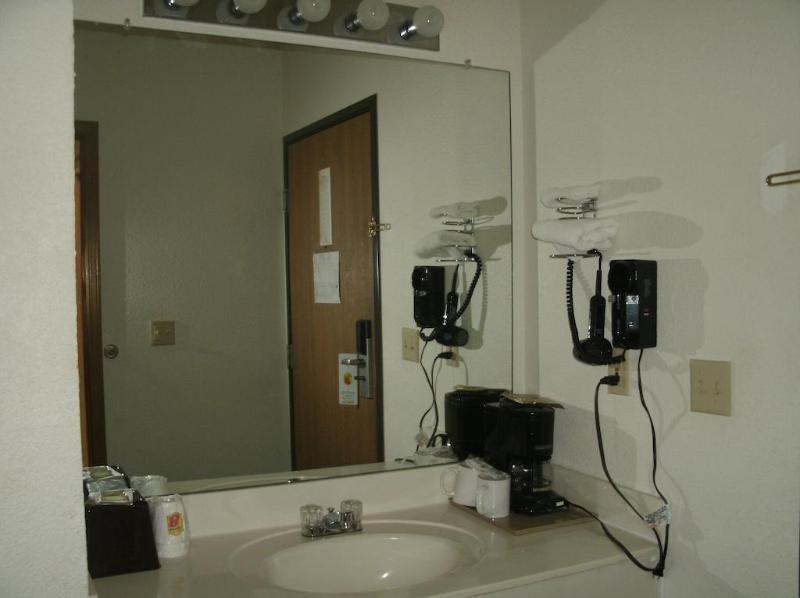 Super 8 By Wyndham Platte City Kansas City Area Экстерьер фото